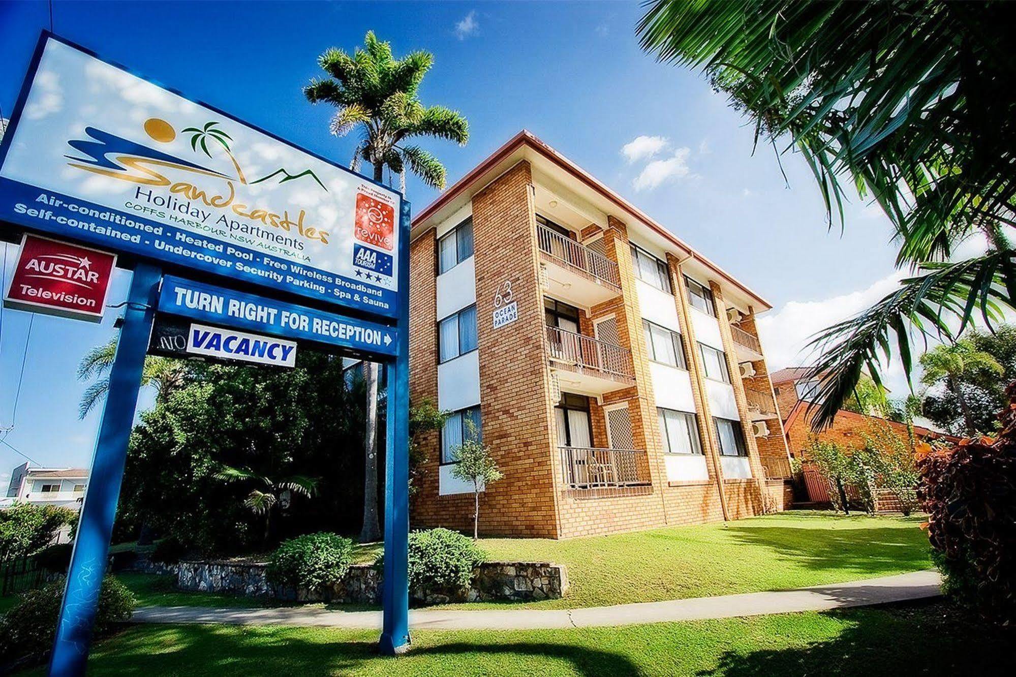 Sandcastles Holiday Apartments Кофс-Харбор Экстерьер фото